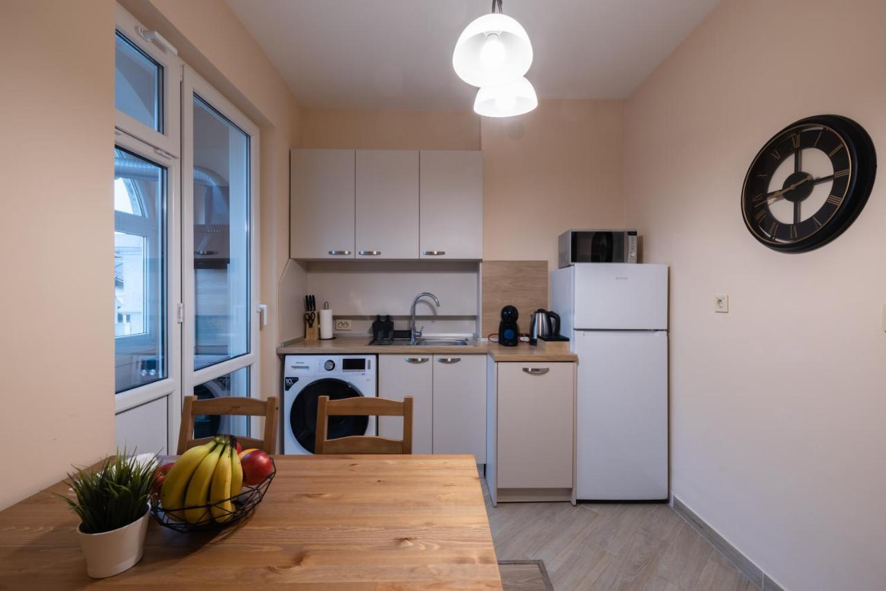 Apartamento The Red Point Varna Exterior foto
